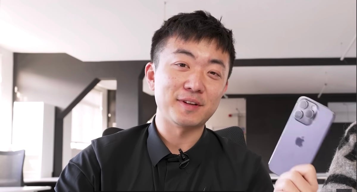 carl pei iPhone 14 pro review