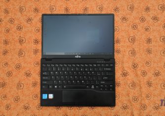 Fujitsu UH-X Review: A Feather in the Laptop Nest