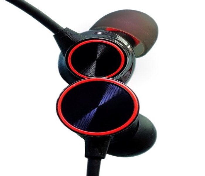 [Leaked] OnePlus Wireless Earphones Bullets Wireless Z and OnePlus Warp Charge 30 Wireless Charger