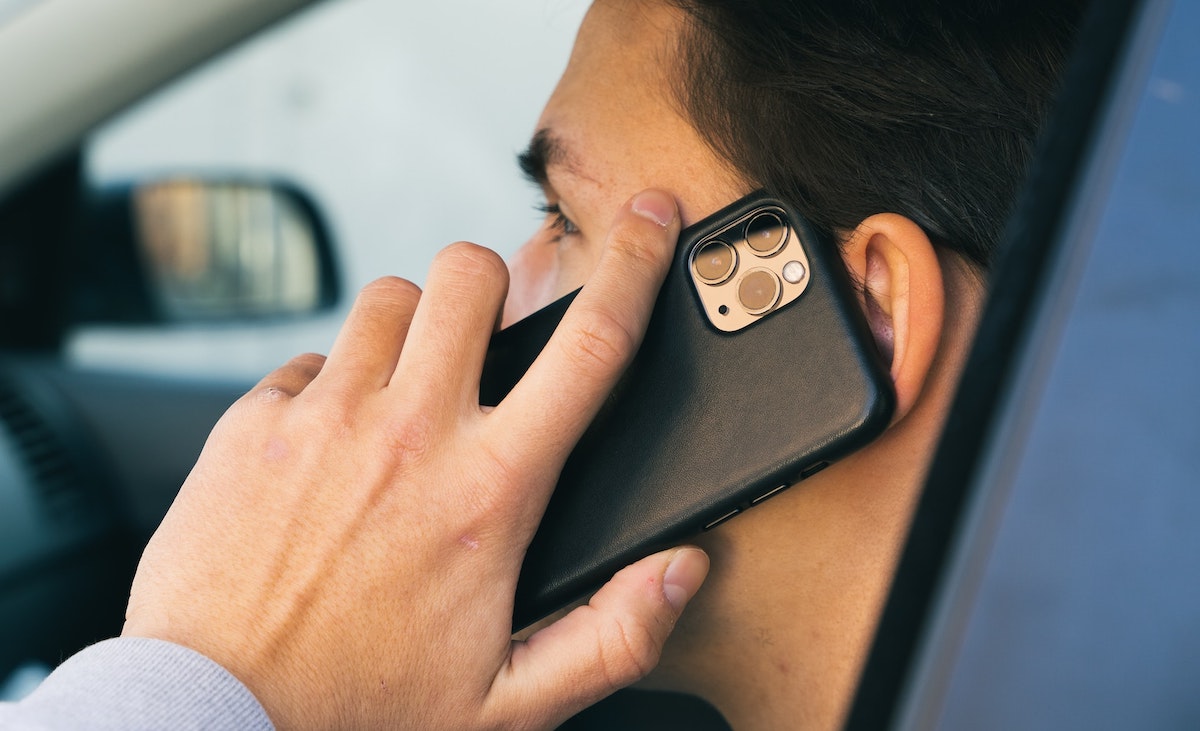 prevent accidental call hang ups on iphone