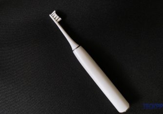 Realme M1 Sonic Electric Toothbrush Review: Is it the Real deal?